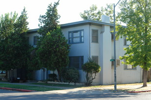 1904 W I St Apartments