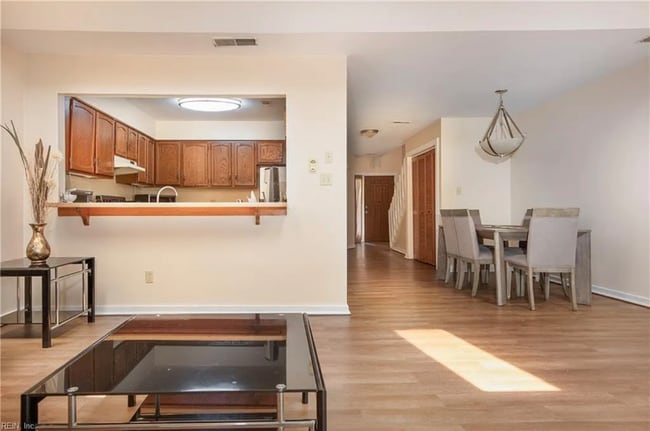 250 Misty Point Ln in Newport News, VA - Building Photo - Building Photo