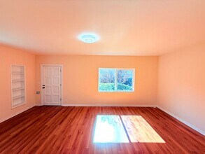 714 El Centro St-Unit -716 in South Pasadena, CA - Building Photo - Building Photo