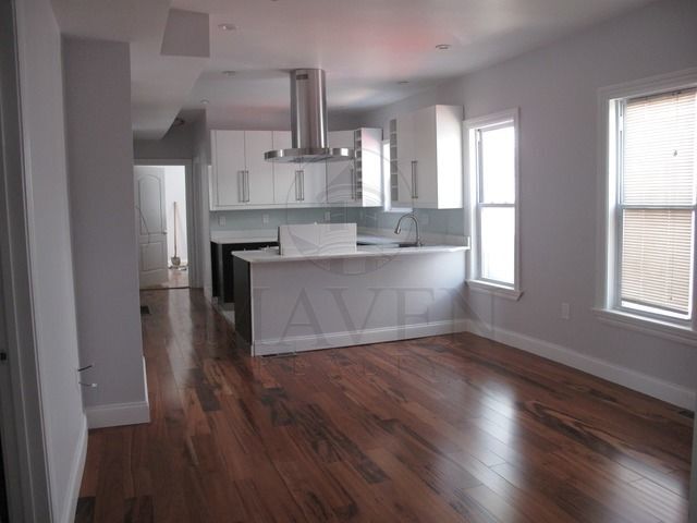 40 Orchard St, Unit 1