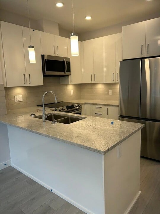 32691 14TH in Mission, BC - Building Photo