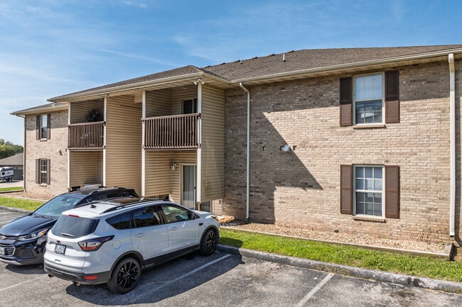 Ozark South Apartments in Ozark, MO - Foto de edificio - Building Photo