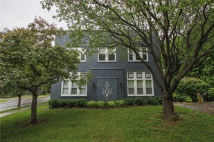 544 Culver Pkwy in Irondequoit, NY - Building Photo