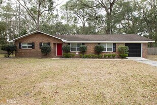 831 Devon Dr in St. Marys, GA - Building Photo