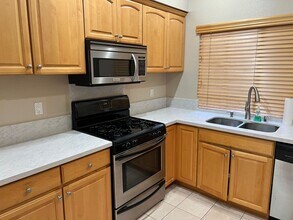 13286 Kibbings Rd in San Diego, CA - Building Photo - Building Photo