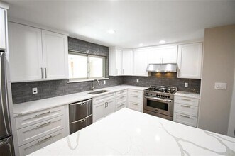 1507 Country Forest Ct in Grapevine, TX - Building Photo - Building Photo
