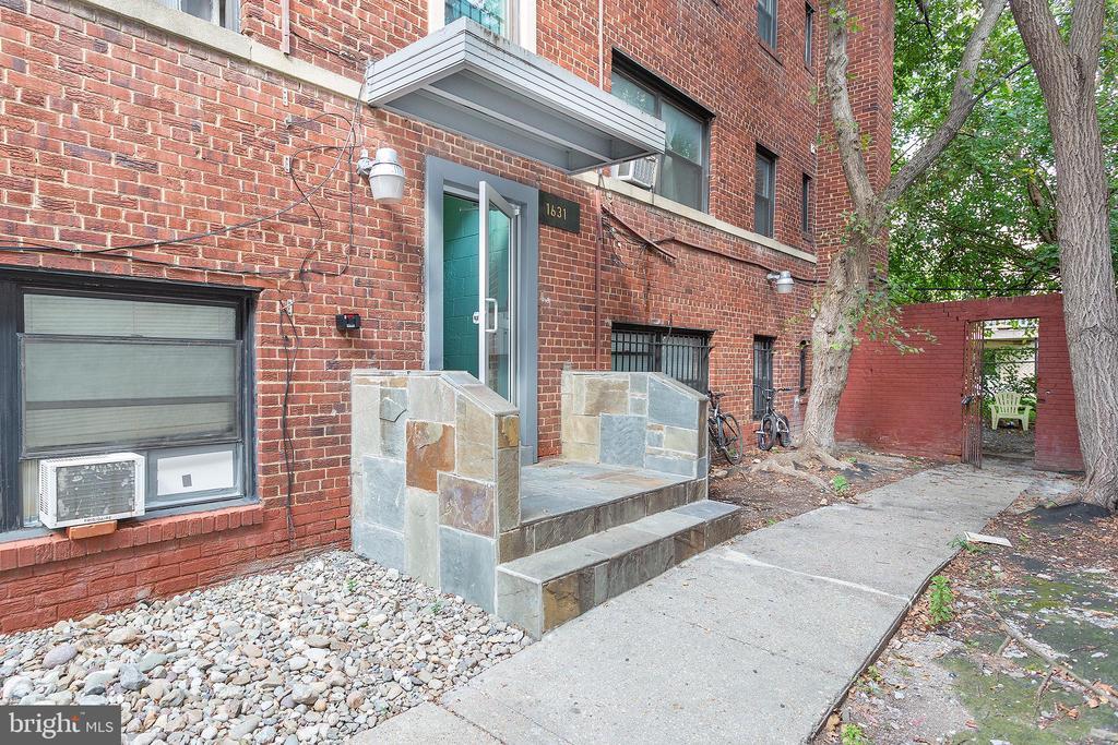 1631 6th St NW in Washington, DC - Building Photo