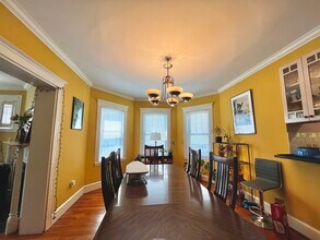 22 Burton St, Unit 22 in Boston, MA - Building Photo - Building Photo