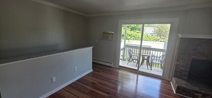 678 Savin Ave, Unit 2C in West Haven, CT - Foto de edificio - Building Photo