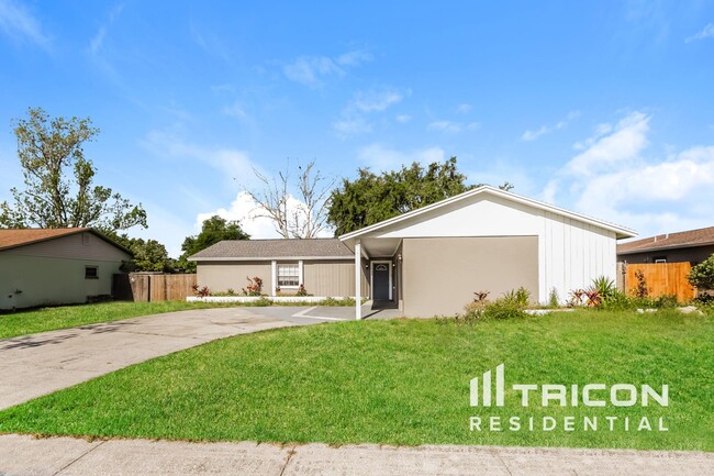 property at 1533 Twin Palms Loop