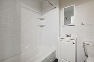 2331 Haverford Rd in Ardmore, PA - Building Photo - Building Photo