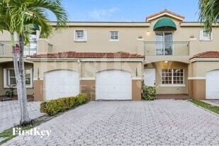 15867 SW 68th Terrace in Miami, FL - Building Photo