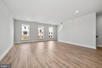 3091 Herr St in Mechanicsburg, PA - Building Photo - Building Photo