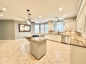 14515 Muirfield Ln in Houston, TX - Foto de edificio - Building Photo