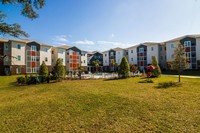 Bellarmine Hall - *USF STUDENT LIVING* in Tampa, FL - Foto de edificio - Building Photo