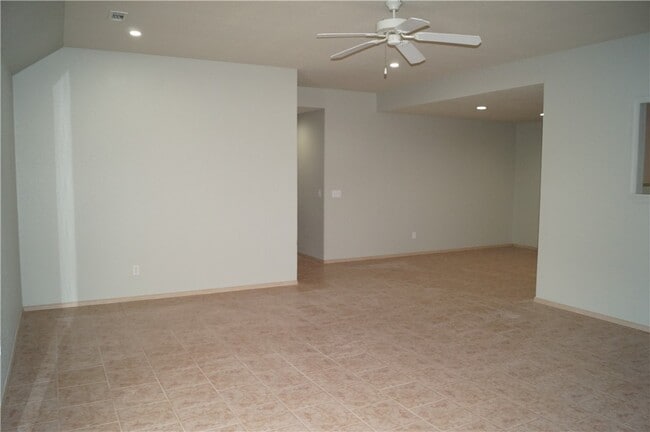 67 Dakota Trail in Farmington, AR - Foto de edificio - Building Photo