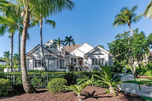 2540 Half Moon Walk in Naples, FL - Building Photo - Building Photo