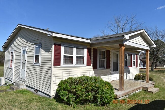 property at 50 Irene Roberts Rd