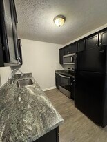 Woodfield Apartment Homes in La Grange, KY - Building Photo