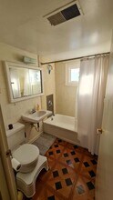 113 Franklin St, Unit A in Urbana, IL - Foto de edificio - Building Photo