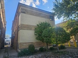 1633 S Harlem Ave in Berwyn, IL - Building Photo