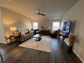 2904 Emil Dr in Fayetteville, AR - Building Photo - Building Photo