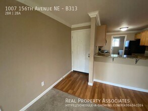 1007 156th Ave NE in Bellevue, WA - Building Photo - Building Photo