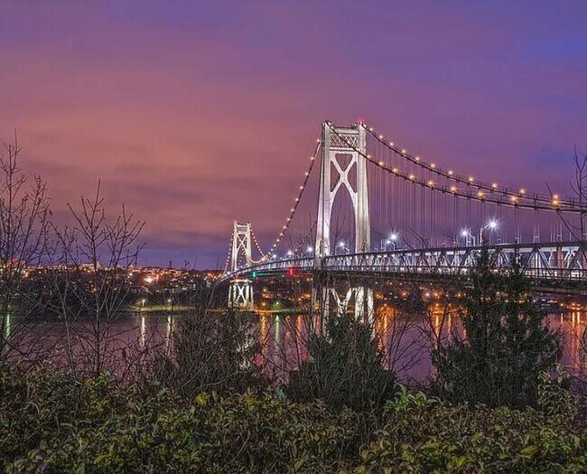 213 Riverview Dr in Poughkeepsie, NY - Building Photo - Building Photo
