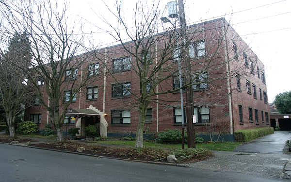 Broadway Crest Apartments in Seattle, WA - Building Photo - Building Photo