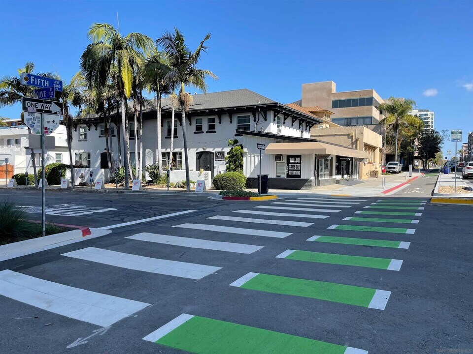 440 Olive St in San Diego, CA - Building Photo