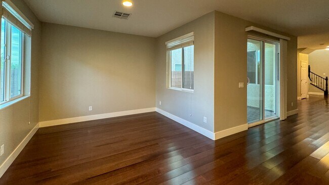 10086 Mallee Point St in Las Vegas, NV - Building Photo - Building Photo