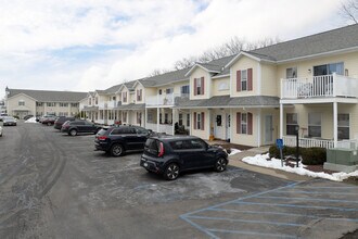 Cambridge Manor in Schenectady, NY - Foto de edificio - Building Photo