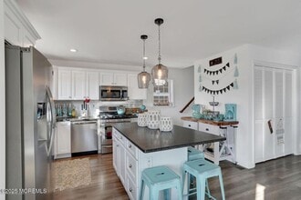 304 6th Ave in Seaside Heights, NJ - Building Photo - Building Photo