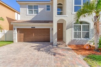 3769 SW 51st St in Fort Lauderdale, FL - Building Photo - Building Photo