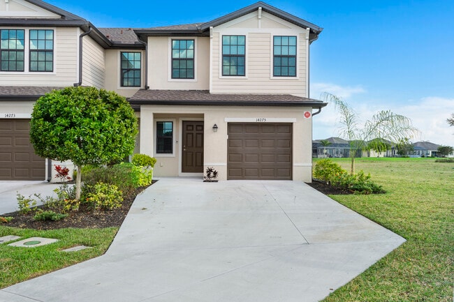 property at 14275 Oviedo Pl