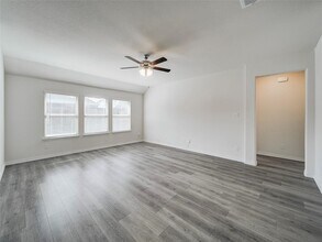 1109 Goldfinch Dr, Unit 2 Bedroom 0315 in Celina, TX - Building Photo - Building Photo