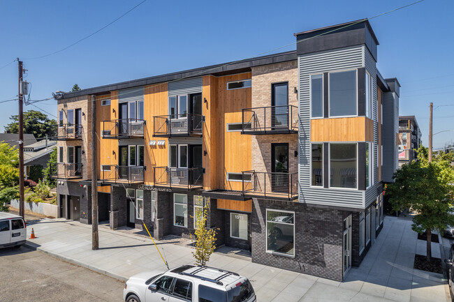 Overlook Lofts in Portland, OR - Building Photo - Building Photo