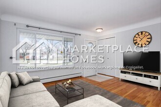 5244 Bart Ave in Warren, MI - Building Photo - Building Photo