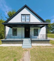 1712 Greeley Ave in Kansas City, KS - Building Photo