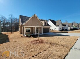 275 S Ridge in Senoia, GA - Foto de edificio - Building Photo