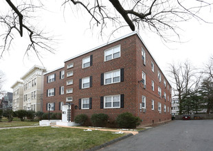 18 Sherman St in Hartford, CT - Building Photo - Building Photo