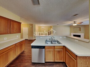 1420 Mosscreek Dr in Denton, TX - Building Photo - Building Photo