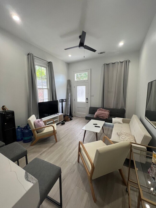 820 Hillary St in New Orleans, LA - Building Photo - Building Photo