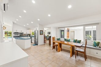 748 Mokapu Rd in Kailua, HI - Building Photo - Building Photo
