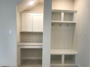 115 Iron Rail Rd in Dripping Springs, TX - Building Photo - Building Photo