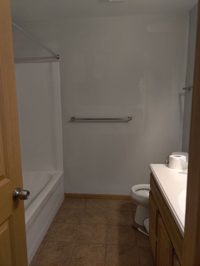 8540 Jeffery Ave S in Cottage Grove, MN - Building Photo - Building Photo