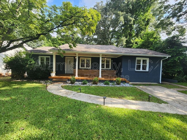 property at 1222 Crestwood Dr SE