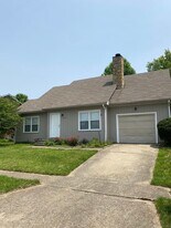 4492 Dothan Dr in Lexington, KY - Building Photo