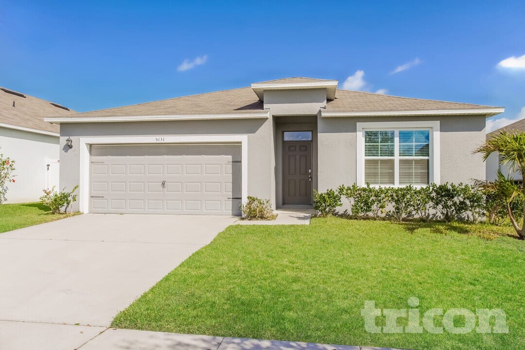 5131 Star Ruby Ave in St. Cloud, FL - Building Photo