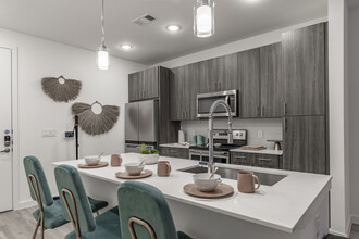 Culebra Commons in San Antonio, TX - Building Photo - Interior Photo